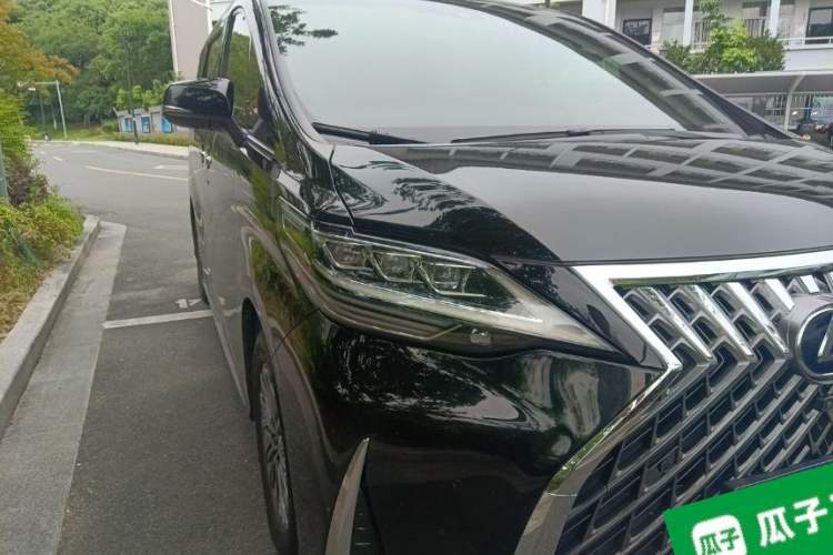 Used Lexus LM 2020 300h Four-Seat Grand Edition Right Front Headlight