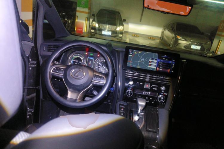 Used Lexus LM 2020 300h Four-Seat Grand Edition Steering Wheel