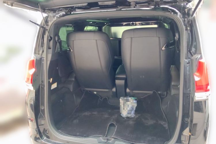 Used Lexus LM 2020 300h Four-Seat Grand Edition Trunk