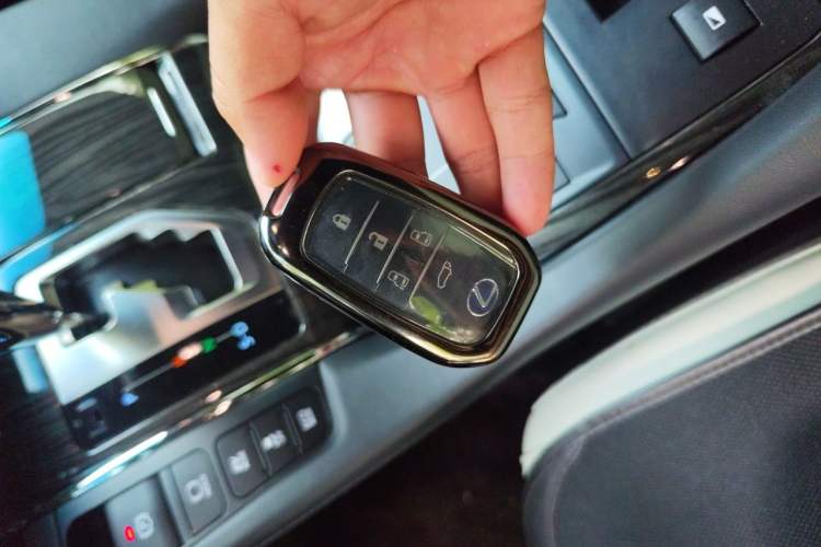 Used Lexus LM 2020 300h Four-Seat Grand Edition Vehicle Key