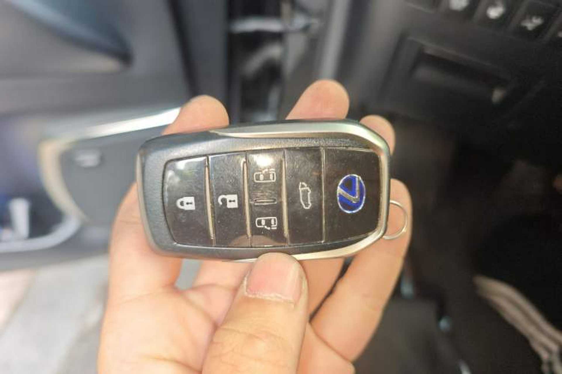 Used Lexus LM 2020 300h Four-Seat Grand Edition Vehicle Key