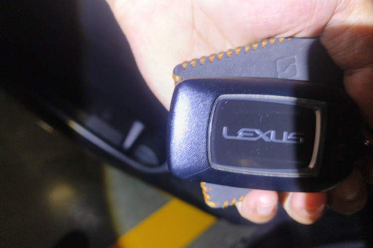 Used Lexus LM 2020 300h Four-Seat Grand Edition Vehicle Key