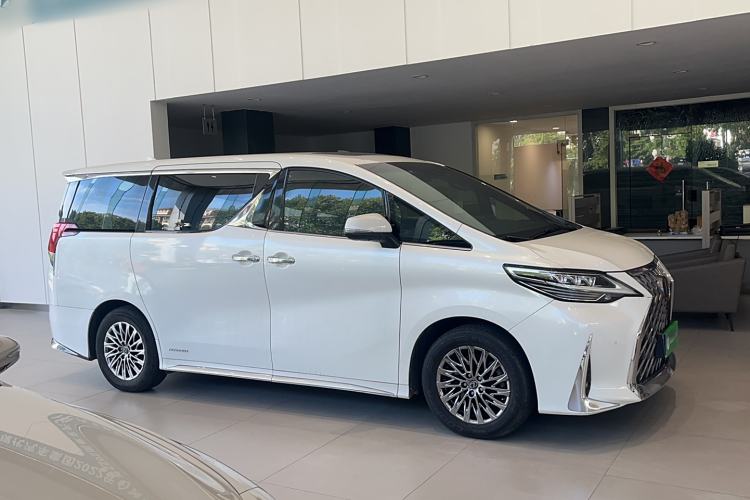 Used Lexus LM 2020 300h Seven-Seat Elegant Edition Exterior 2