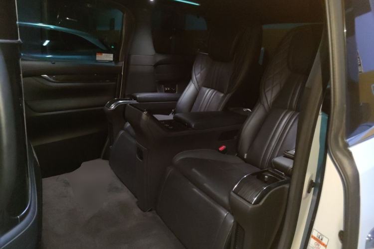 Used Lexus LM 2020 300h Four-Seat Grand Edition Left Rear Seat
