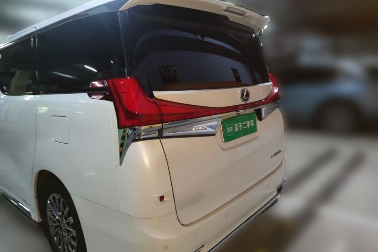 Used Lexus LM 2020 300h Four-Seat Grand Edition Rear