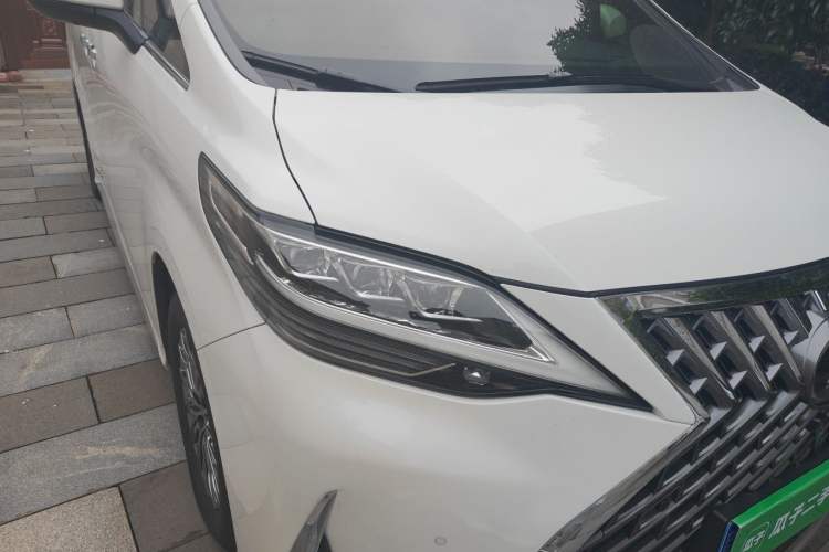Used Lexus LM 2020 300h Four-Seat Grand Edition Right Front Headlight