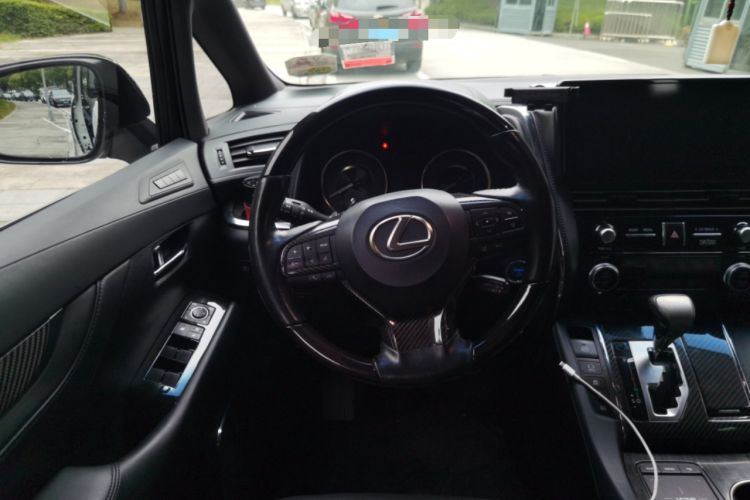Used Lexus LM 2020 300h Seven-Seat Elegant Edition Steering Wheel