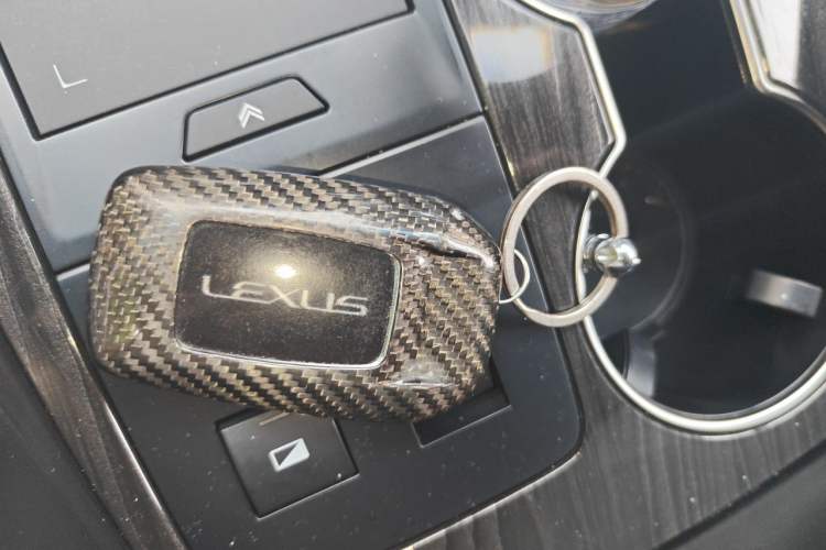 Used Lexus LM 2020 300h Four-Seat Grand Edition Vehicle Key
