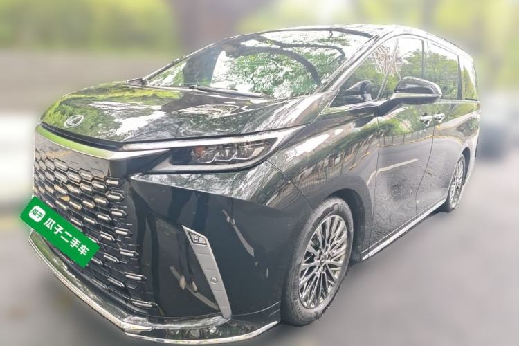 Lexus LM 2023 500h Six-Seater Prestige Edition