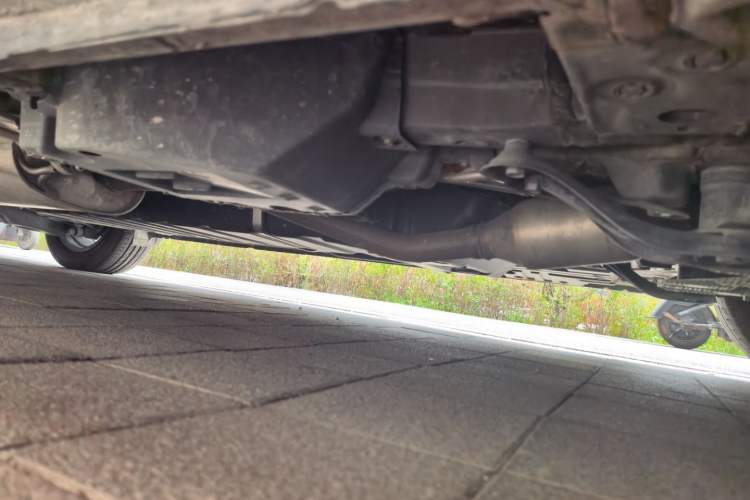 Used Lexus LM  Chassis Front Right