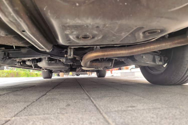 Used Lexus LM  Chassis Rear