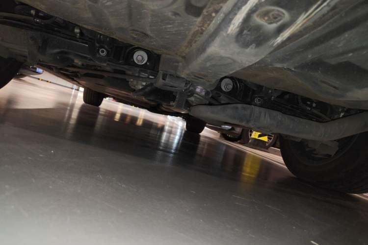 Used Lexus LM 2023 500h Six-Seater Prestige Edition Chassis Rear