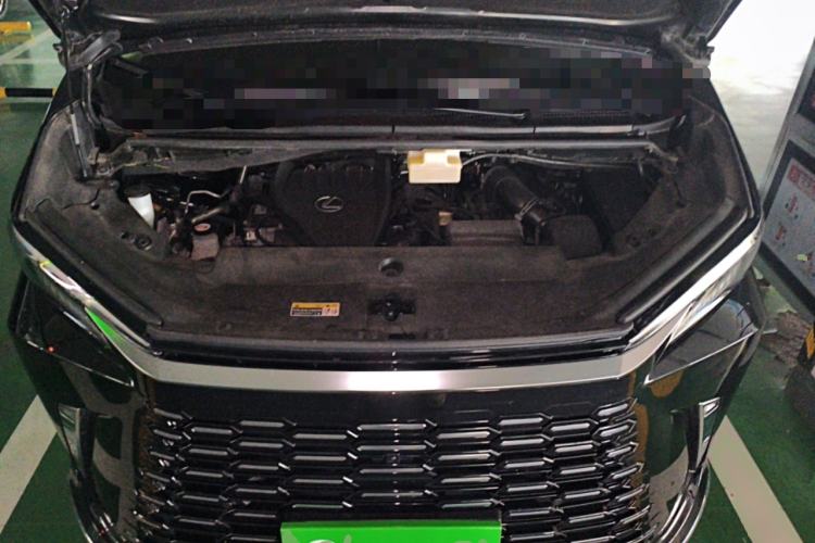 Used Lexus LM 2023 500h Six-Seater Prestige Edition Engine Bay