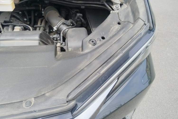 Used Lexus LM 2023 500h Six-Seater Prestige Edition Engine Bay Left