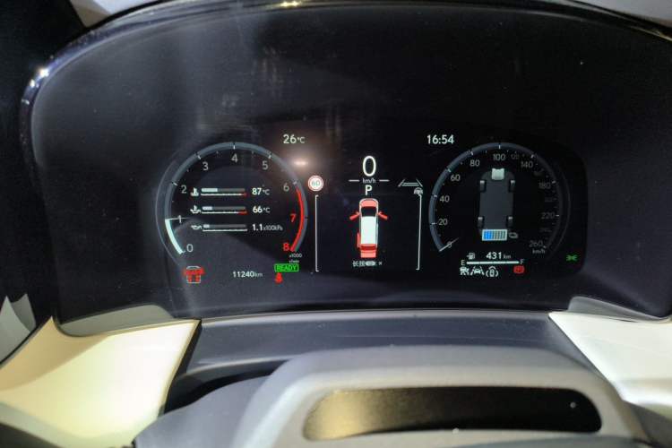 Used Lexus LM 2023 500h Six-Seater Prestige Edition Instrument Cluster