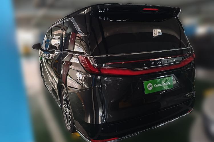 Used Lexus LM 2023 500h Six-Seater Prestige Edition Rear Left 45 Deg