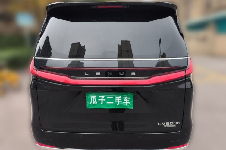 Used Lexus LM 2023 500h Six-Seater Prestige Edition Rear