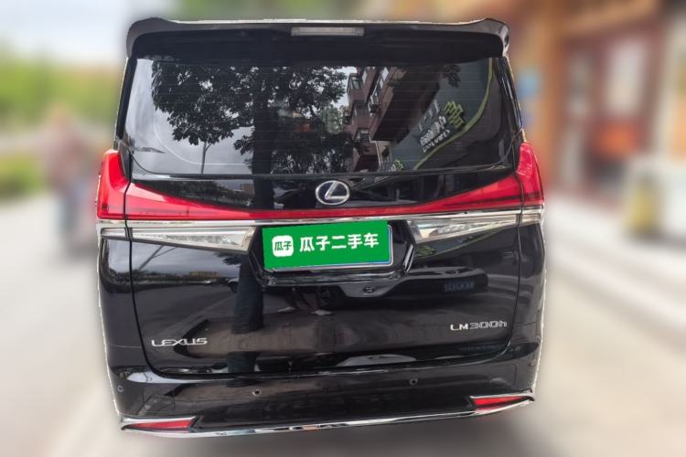 Used Lexus LM  Rear