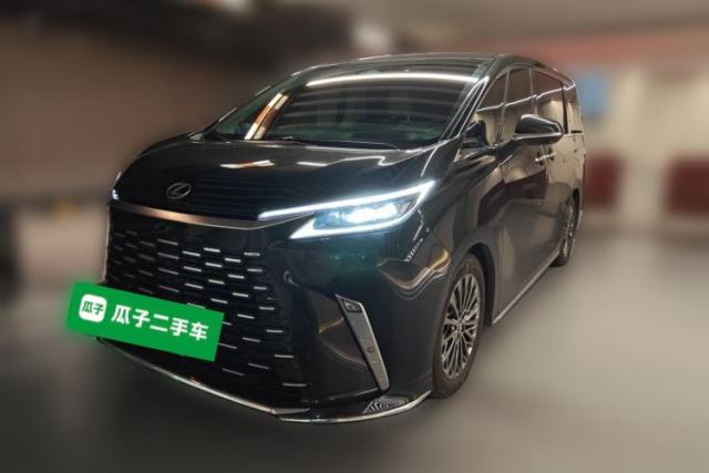 Used Lexus LM 2023 500h Six-Seater Prestige Edition