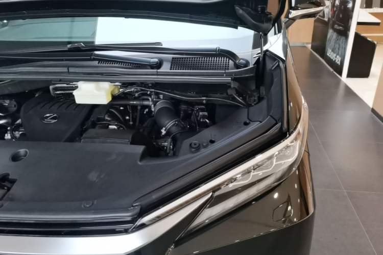 Used Lexus LM 2025 Model 500h Four-Seater Imperial Edition Engine Bay Left