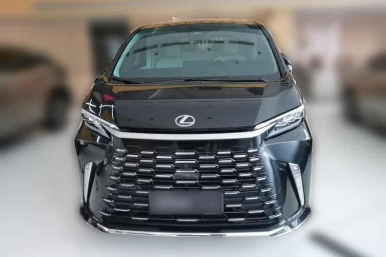 Used Lexus LM 2025 Model 500h Four-Seater Imperial Edition Front