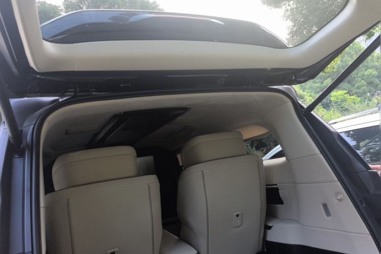 Used Lexus LM 2025 Model 500h Four-Seater Imperial Edition Trunk