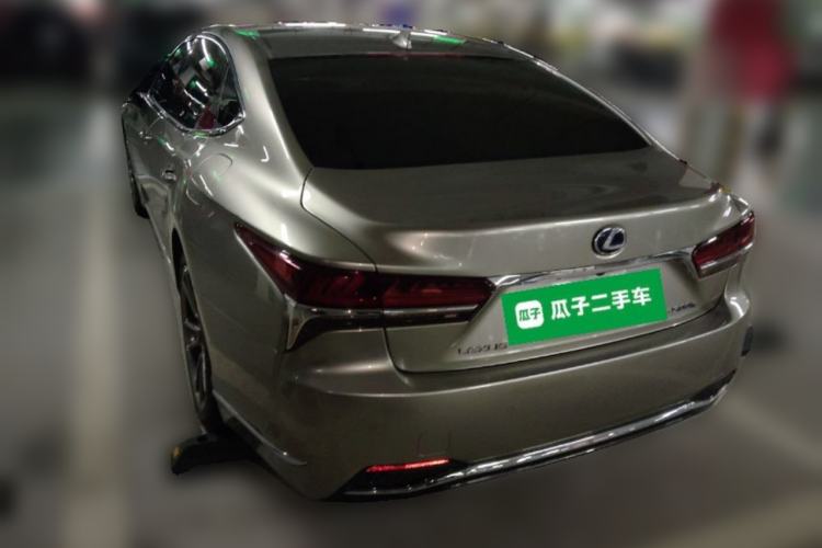 Used Lexus LS 2020 500h Excellence Edition China VI standard Rear Left 45 Deg