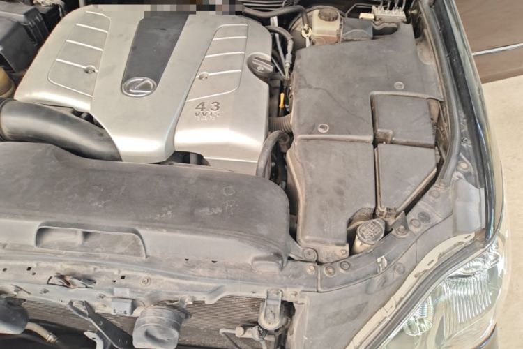 Used Lexus LS 2004 430 Engine Bay Left