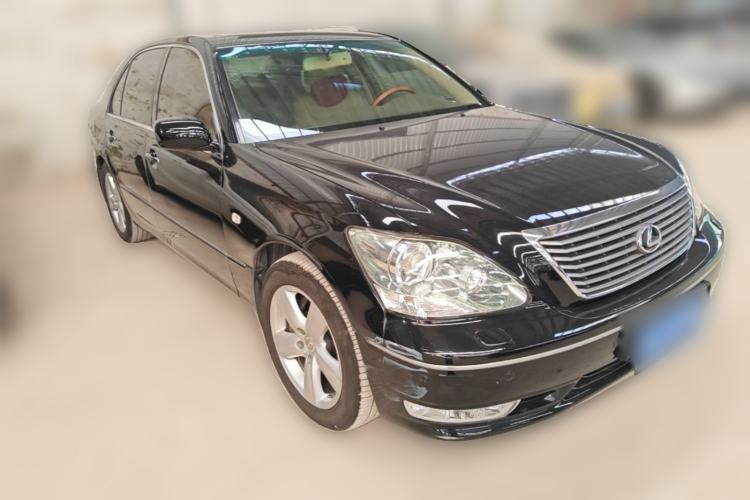 Used Lexus LS 2004 430 Front Right 45 Deg