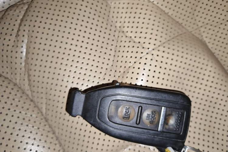 Used Lexus LS 2004 430 Vehicle Key