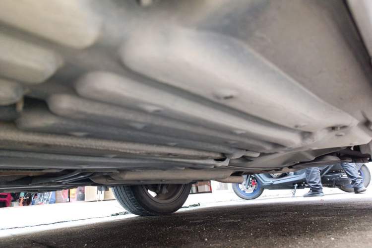 Used Lexus LS 2004 430 Chassis Rear Left