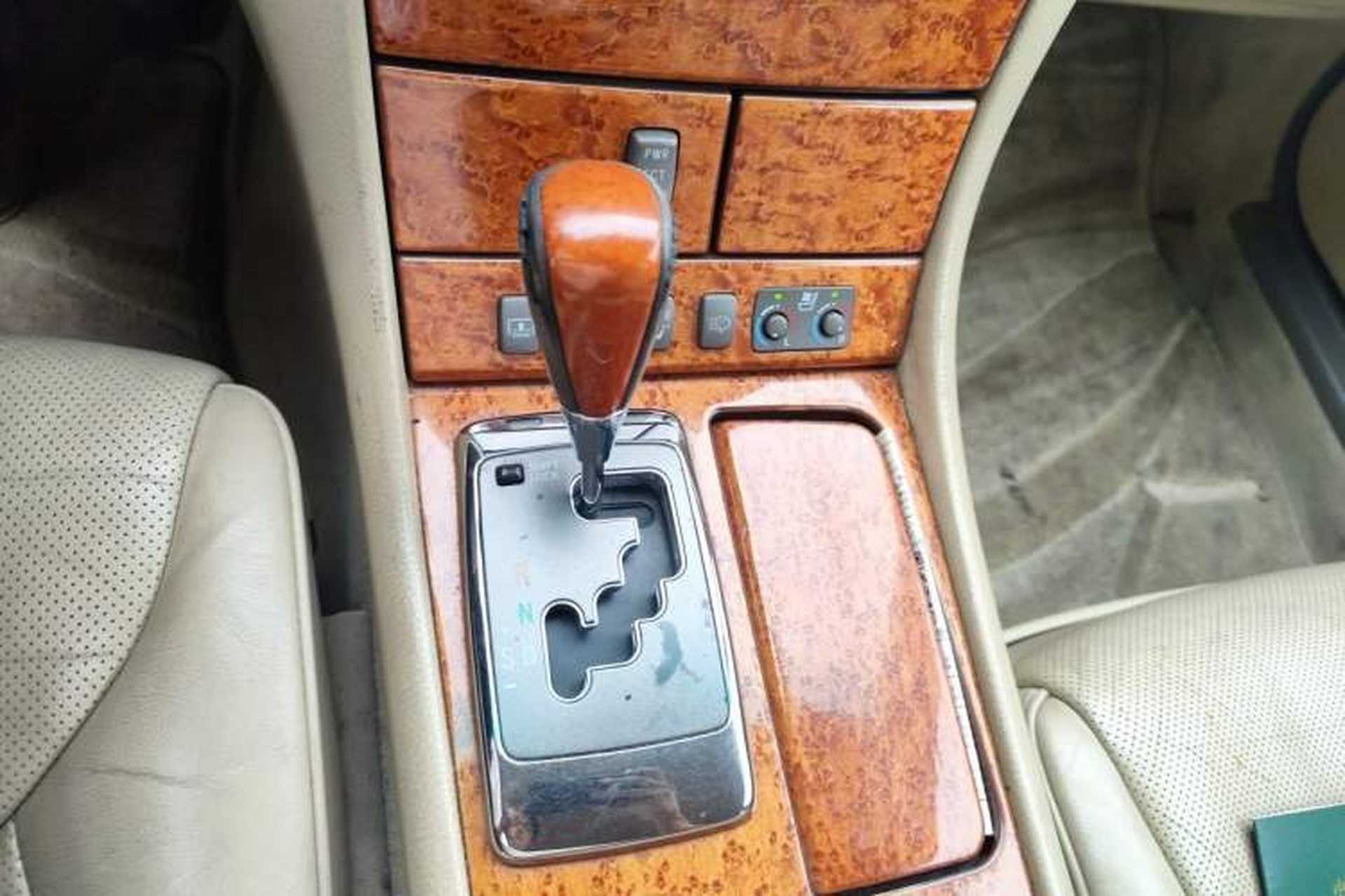 Used Lexus LS 2005 430 Gear Lever