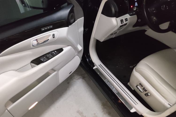 Used Lexus LS 2006 460L Prestige Edition Driver Seat