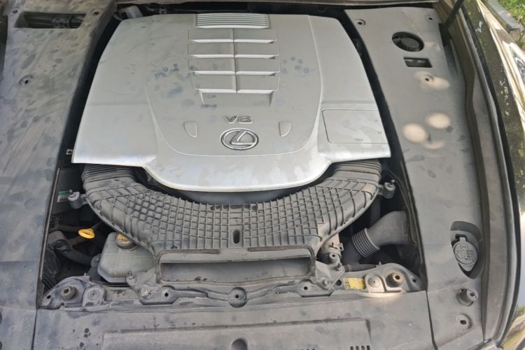 Used Lexus LS 2006 460L Prestige Edition Engine Bay