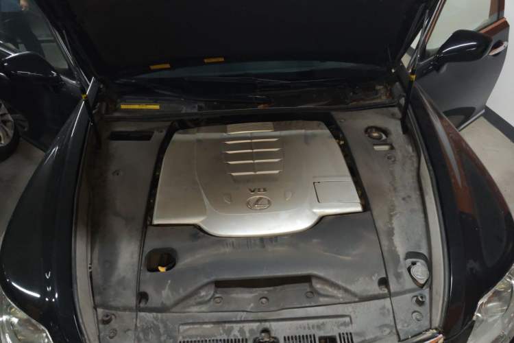 Used Lexus LS 2006 460L Prestige Edition Engine Bay