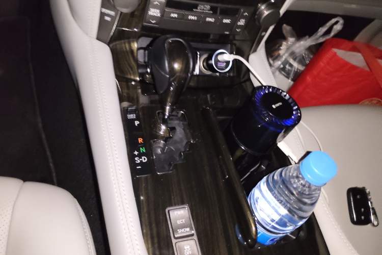 Used Lexus LS 2006 460L Prestige Edition Gear Lever