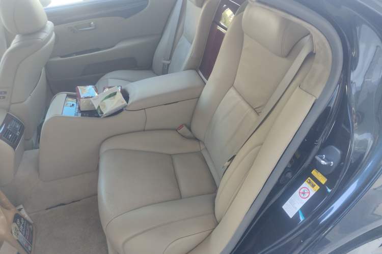 Used Lexus LS 2006 460L Prestige Edition Left Rear Seat