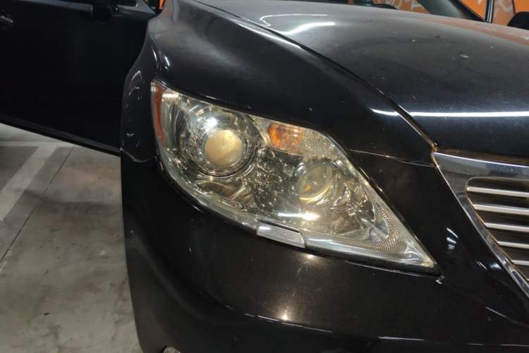 Used Lexus LS 2006 460L Prestige Edition Right Front Headlight