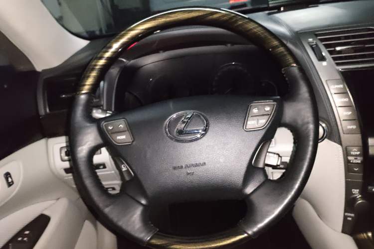 Used Lexus LS 2006 460L Prestige Edition Steering Wheel