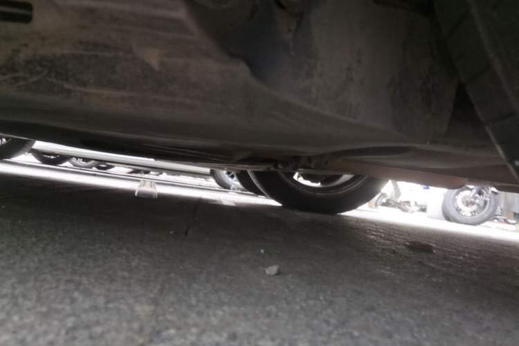 Used Lexus LS 2006 460L Chassis Rear Left