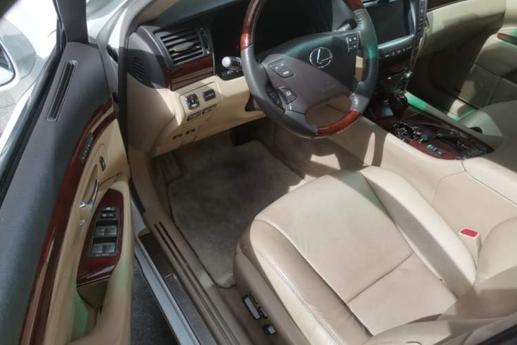Used Lexus LS 2006 460L Driver Seat