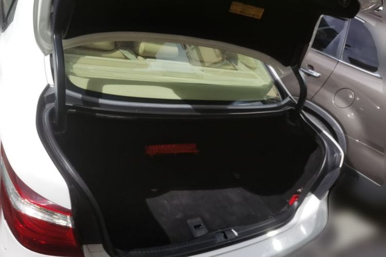 Used Lexus LS 2006 460L Trunk
