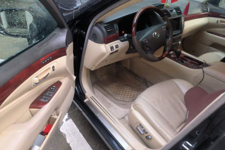 Used Lexus LS 2010 460L Prestige Edition Driver Seat