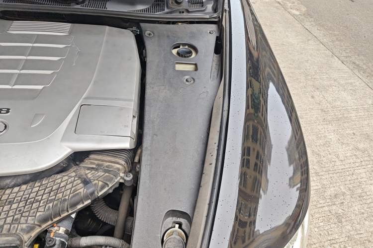 Used Lexus LS 2010 460L Luxury Edition Engine Bay Left