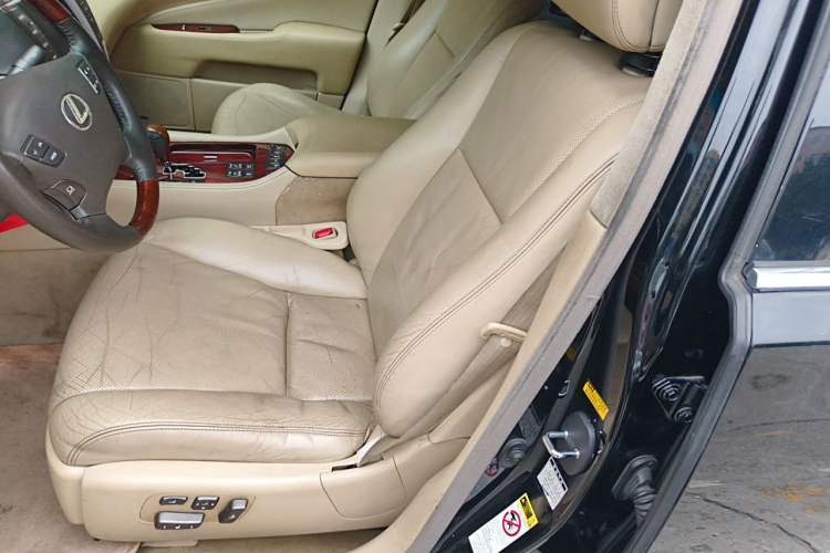 Used Lexus LS 2010 460L Left Front Seat