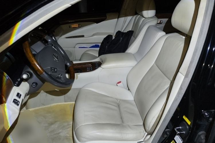 Used Lexus LS 2010 600hL Left Front Seat