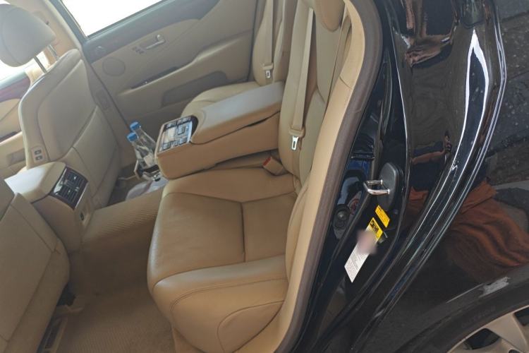 Used Lexus LS 2010 460L Left Rear Seat