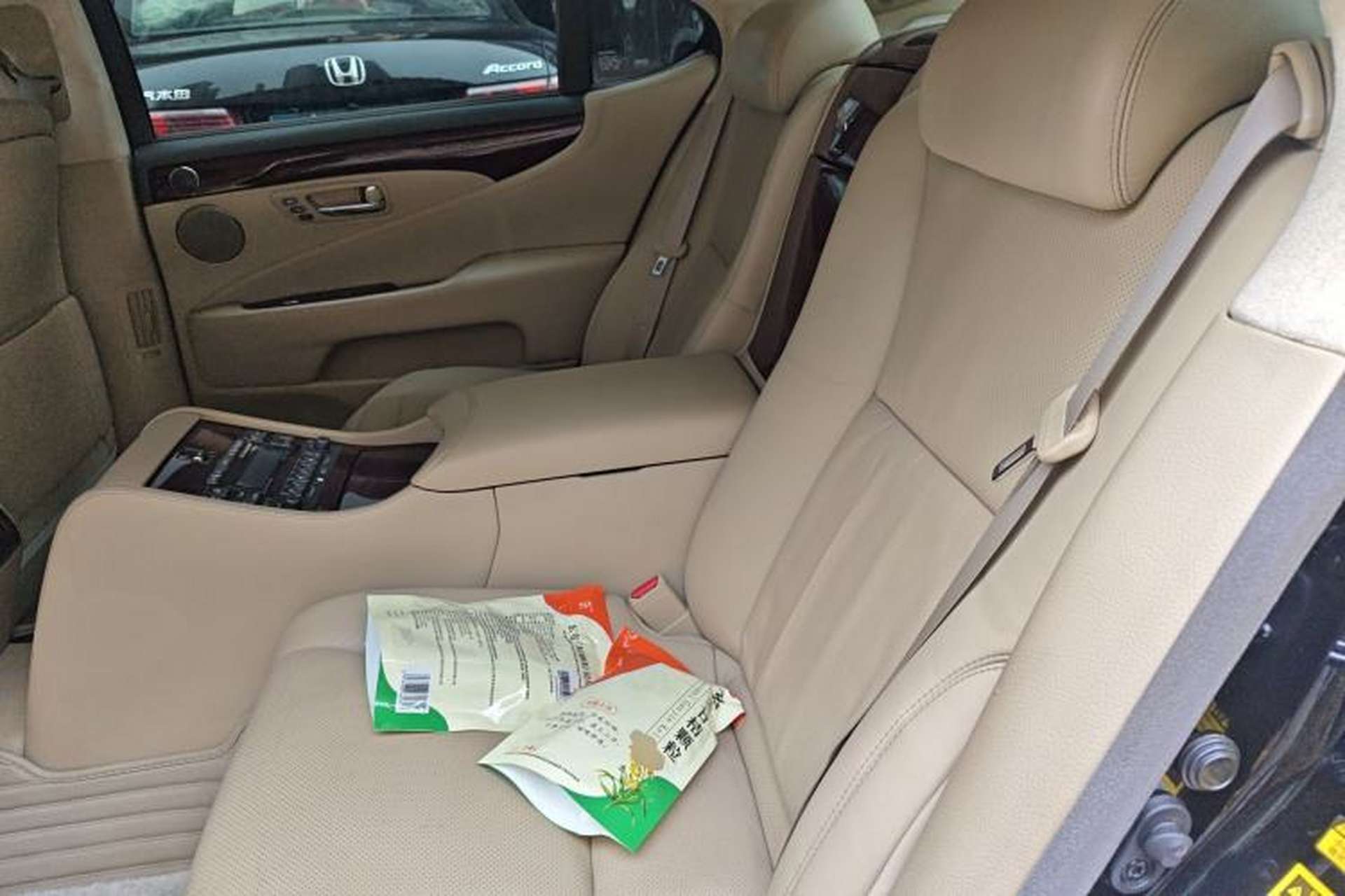 Used Lexus LS 2010 460L Luxury Edition Left Rear Seat