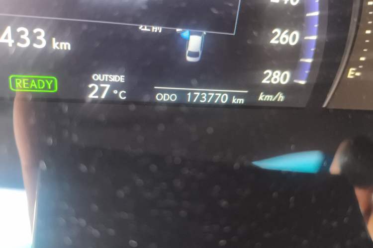 Used Lexus LS 2010 600hL Odometer Close Up