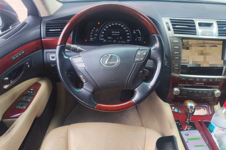 Used Lexus LS 2010 600hL Steering Wheel